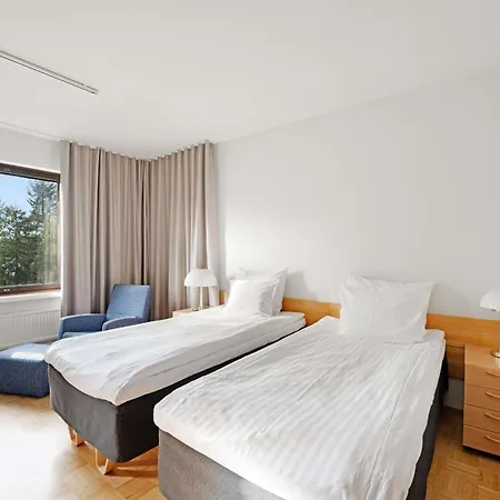 Hotel Summer Tott 2*