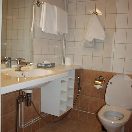 Hotel Summer Tott 2*