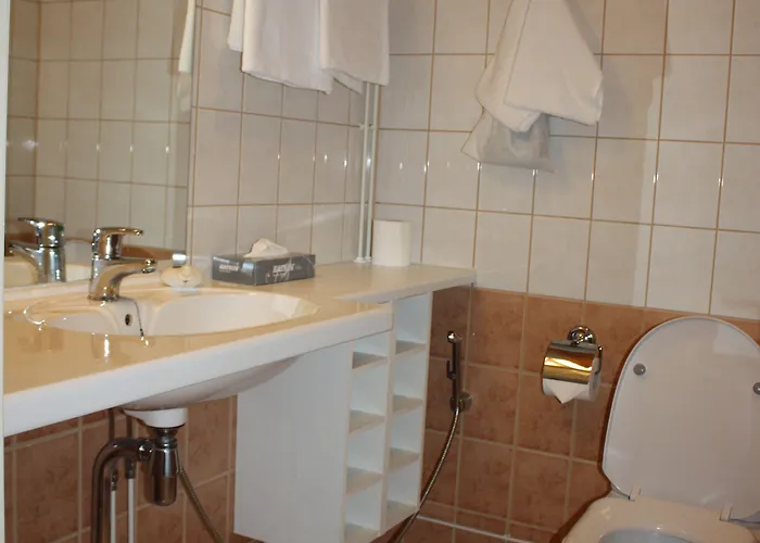 Summer Tott Hotel 2*